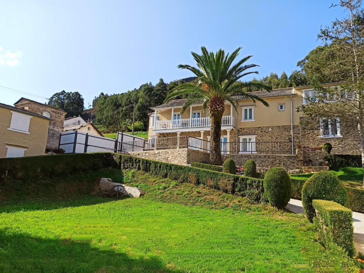 Apartamentos Minas De Silvarosa Viveiro Exteriör bild