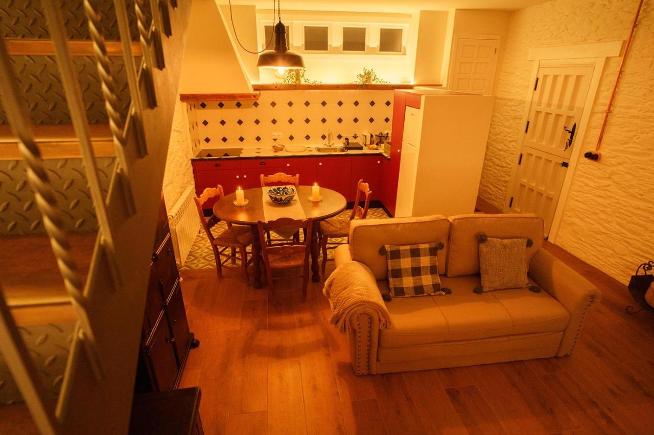 Apartamentos Minas De Silvarosa Viveiro Exteriör bild