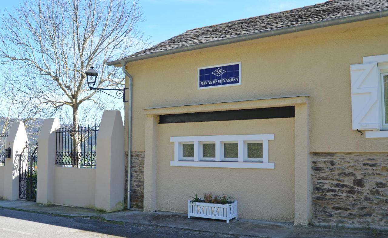 Apartamentos Minas De Silvarosa Viveiro Exteriör bild