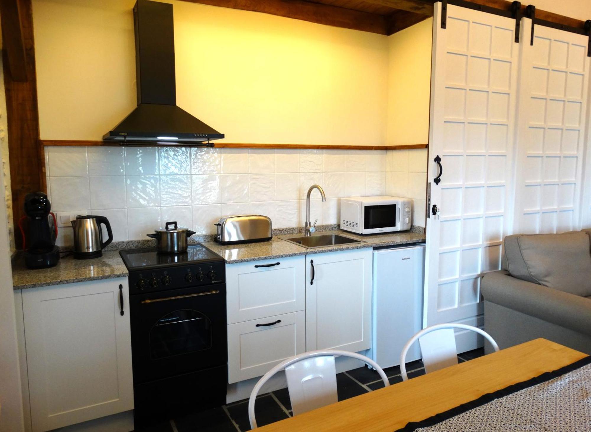 Apartamentos Minas De Silvarosa Viveiro Exteriör bild
