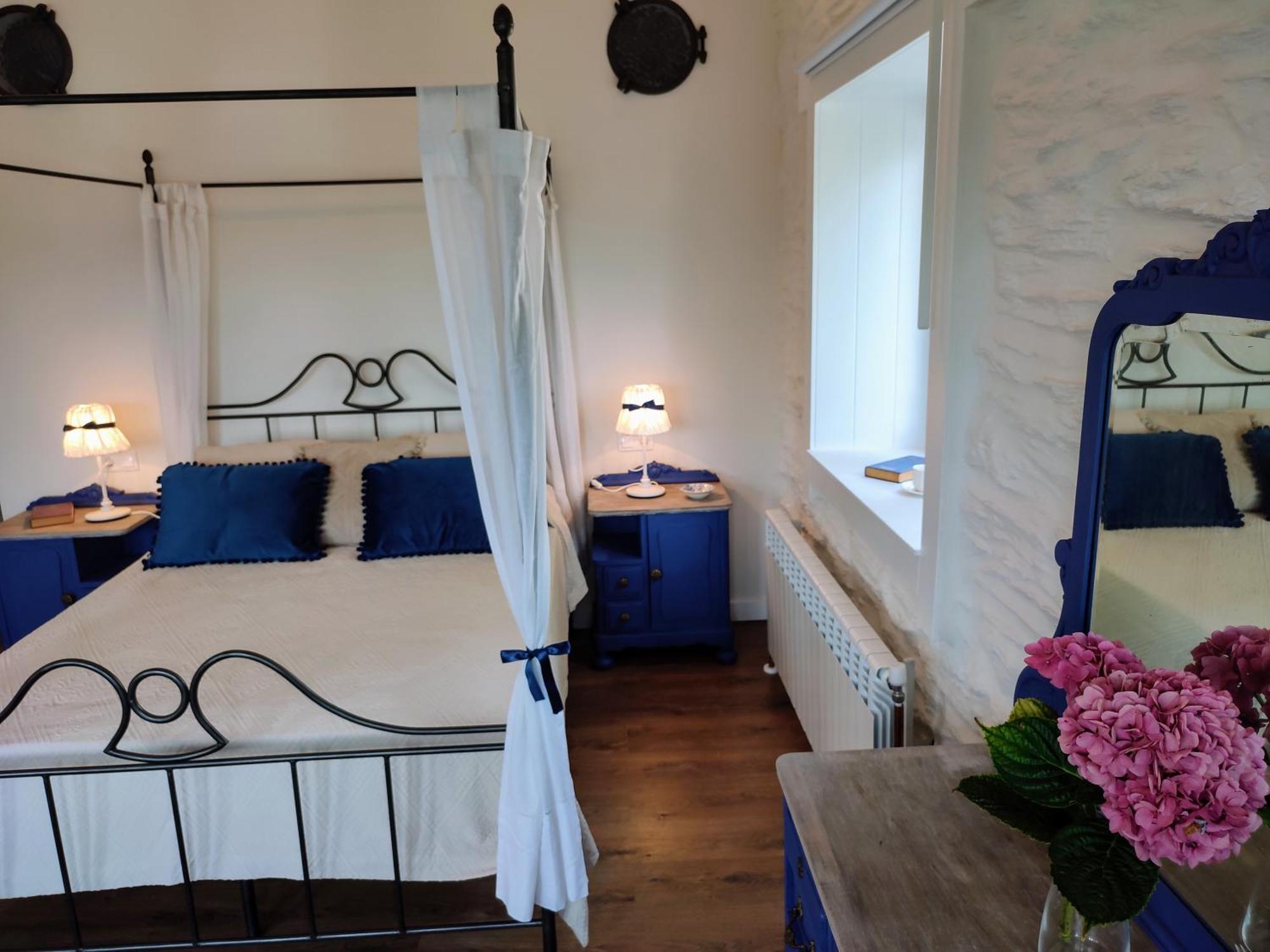 Apartamentos Minas De Silvarosa Viveiro Rum bild